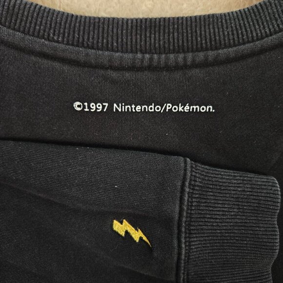 Y2K Pikachu Pika Pika Embroidered Sweatshirt Pokemon Long Sleeve Unisex Size XL - Picture 7 of 10